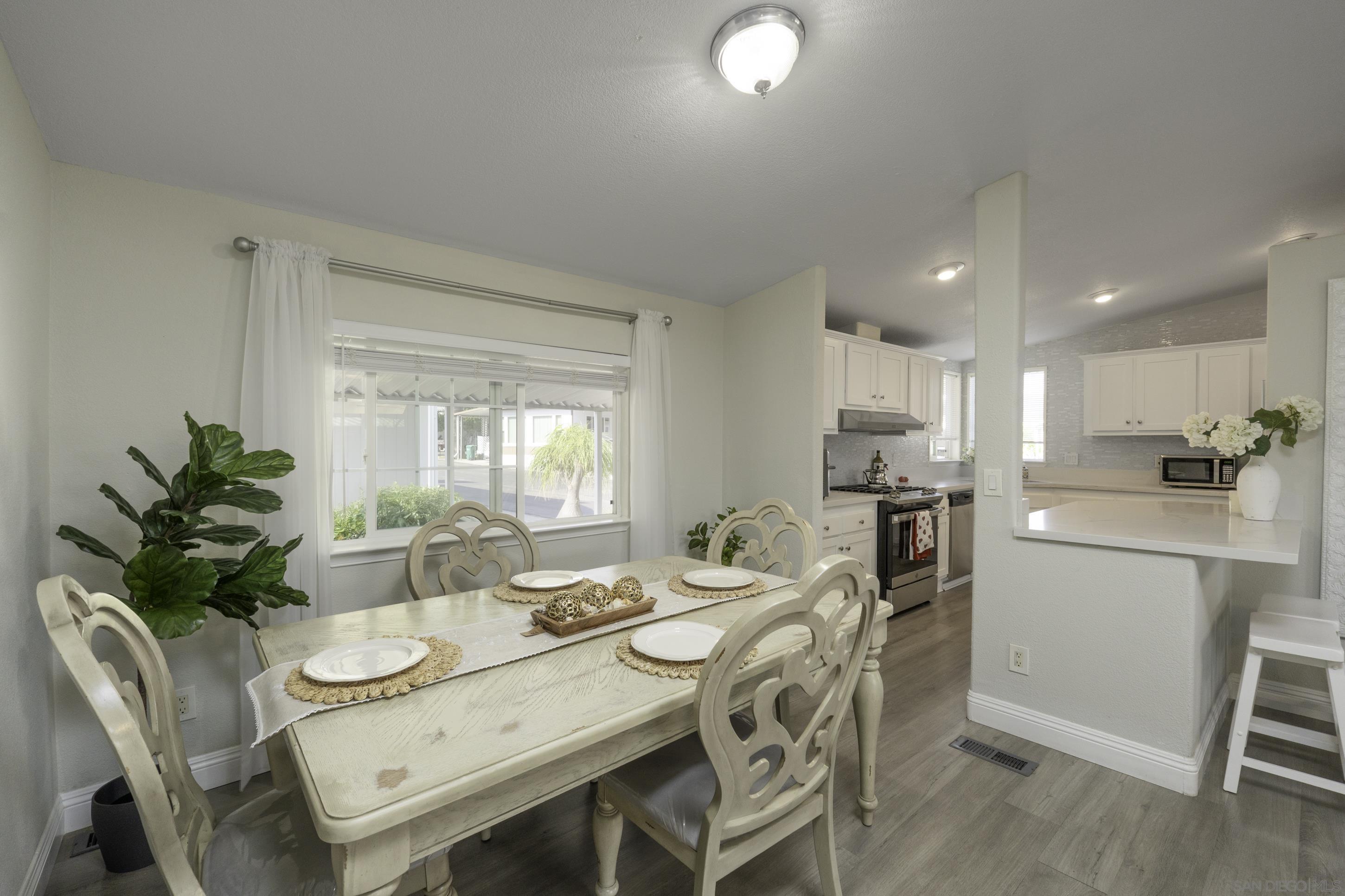 8545 Mission Gorge Road Santee, CA 92071 - Photo 8 of 38