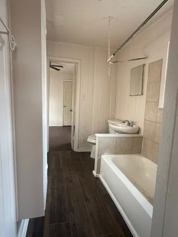 $800 | 3419 Reeves Street, Houston, TX 77004