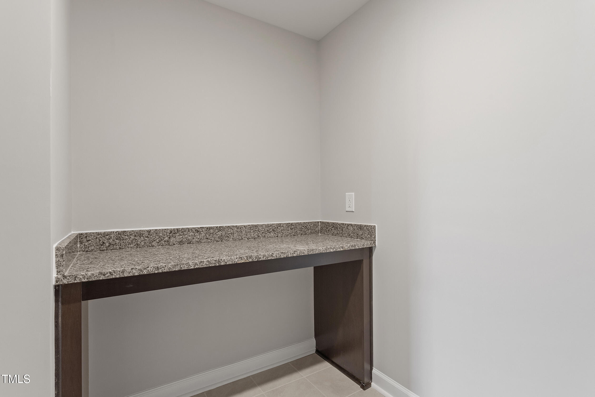212 Augusta Pond Way, Unit 128 Raleigh, NC 27603 - Photo 28 of 45 FMWeb28