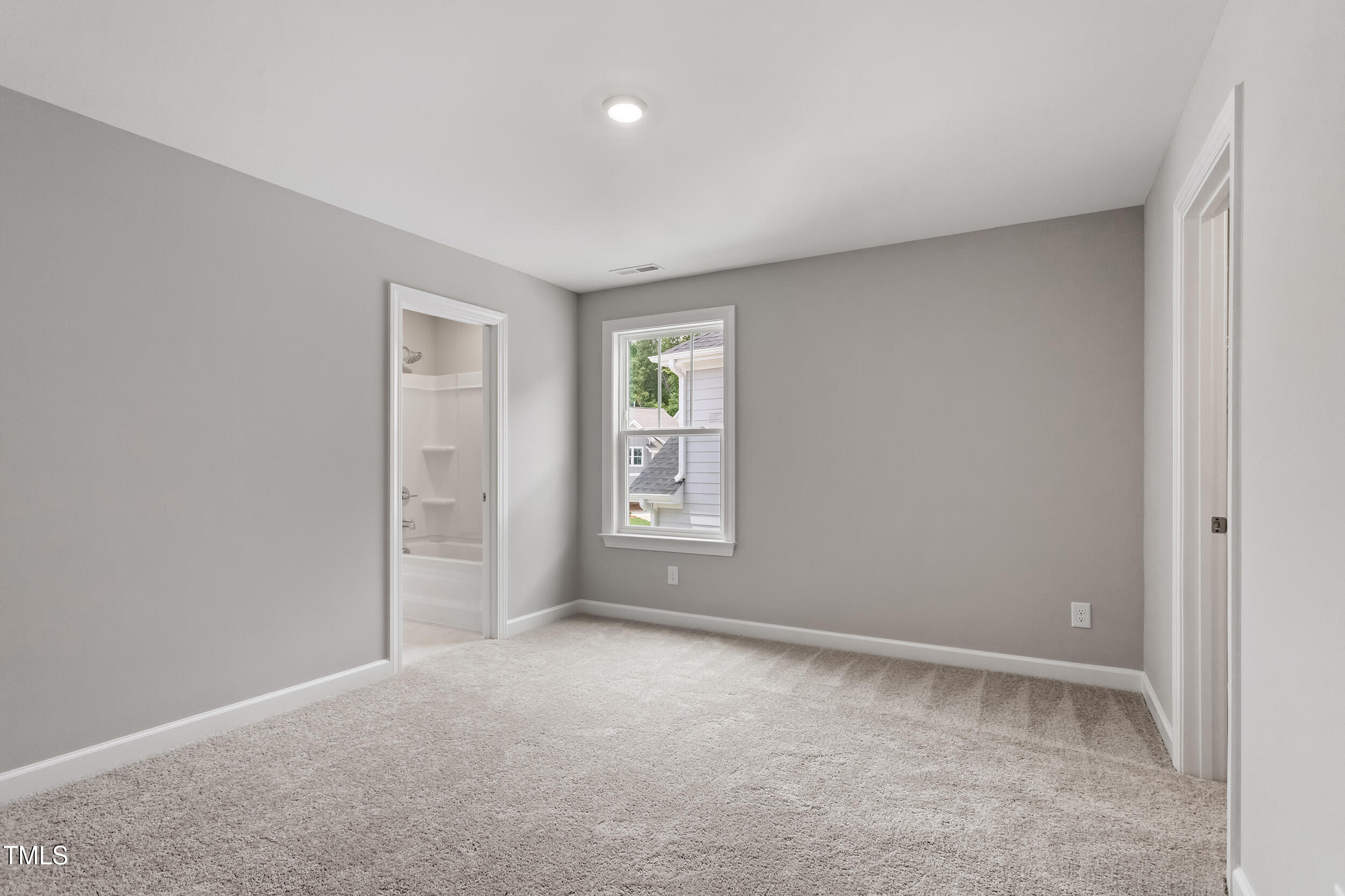 212 Augusta Pond Way, Unit 128 Raleigh, NC 27603 - Photo 37 of 45 FMWeb35