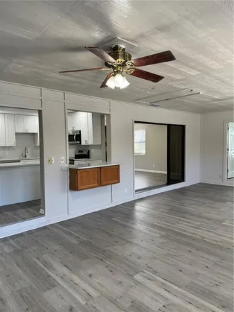 $2,998 | 4550 Ewell Road, Lakeland, FL 33811