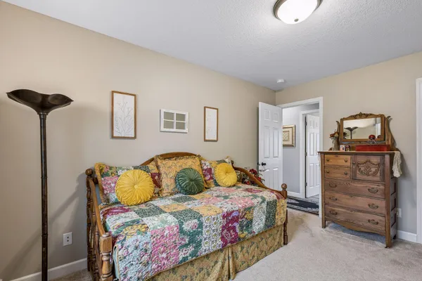 $399,900 | 8595 Indahl Avenue South, Cottage Grove, MN 55016