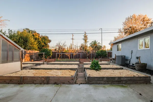 $619,000 | 4381 Vulcan Drive, Sacramento, CA 95864