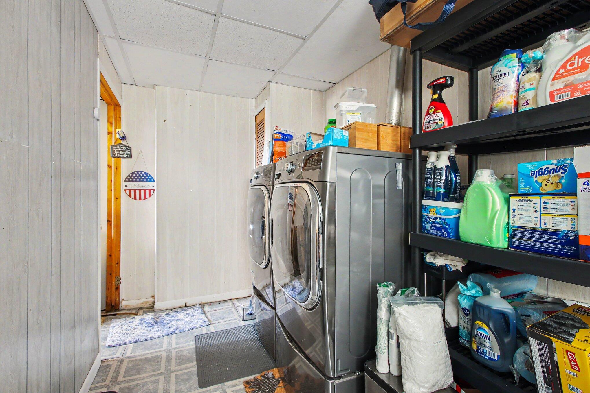 7331 West 83rd Lane Crown Point, IN 46307 - Photo 13 of 15 2038x1359