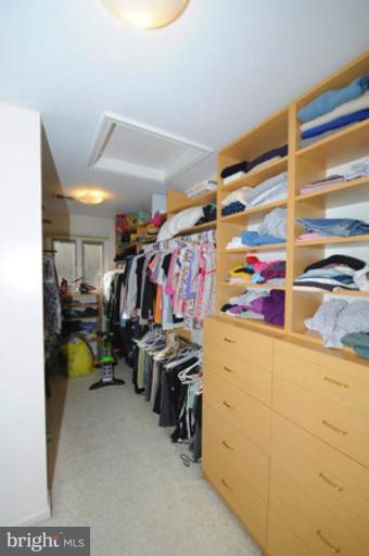 11401 Falls Road Potomac, MD 20854 - Photo 5 of 20 Master Walk-In Closet