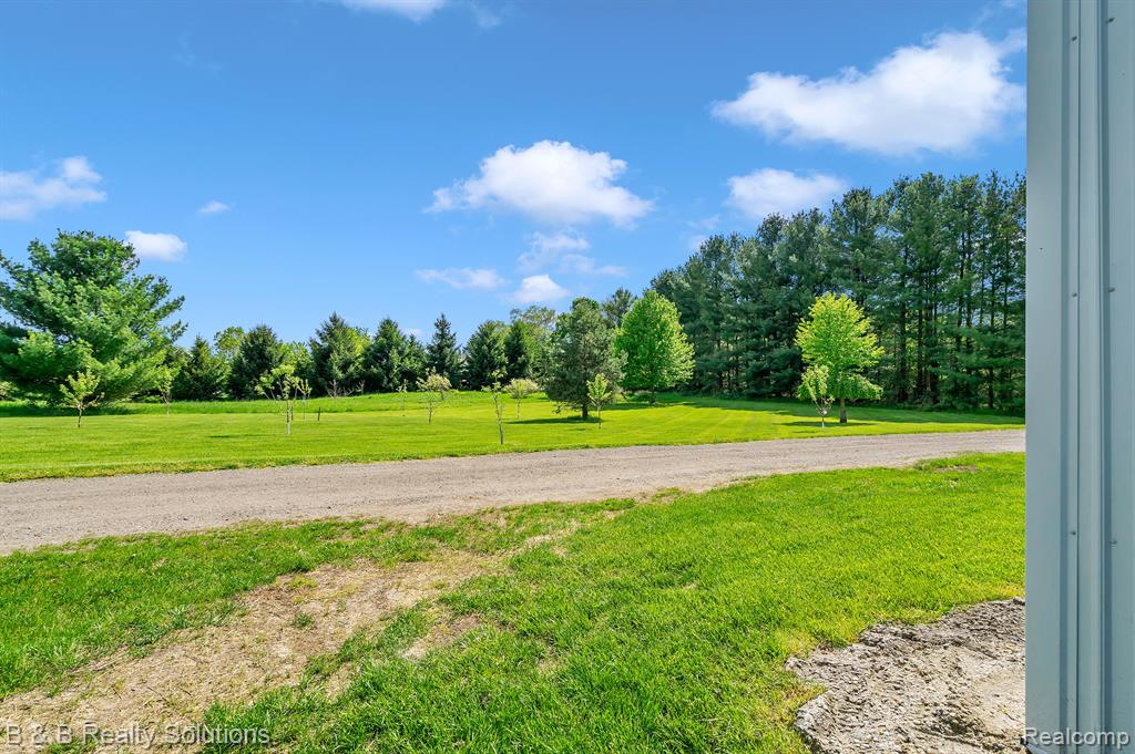 2864 North Blacks Corners Road Imlay City, MI 48444 - Photo 53 of 60 Gallery Image 53