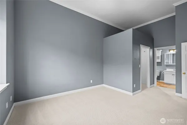 a view of empty room