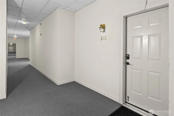 an empty room with closet