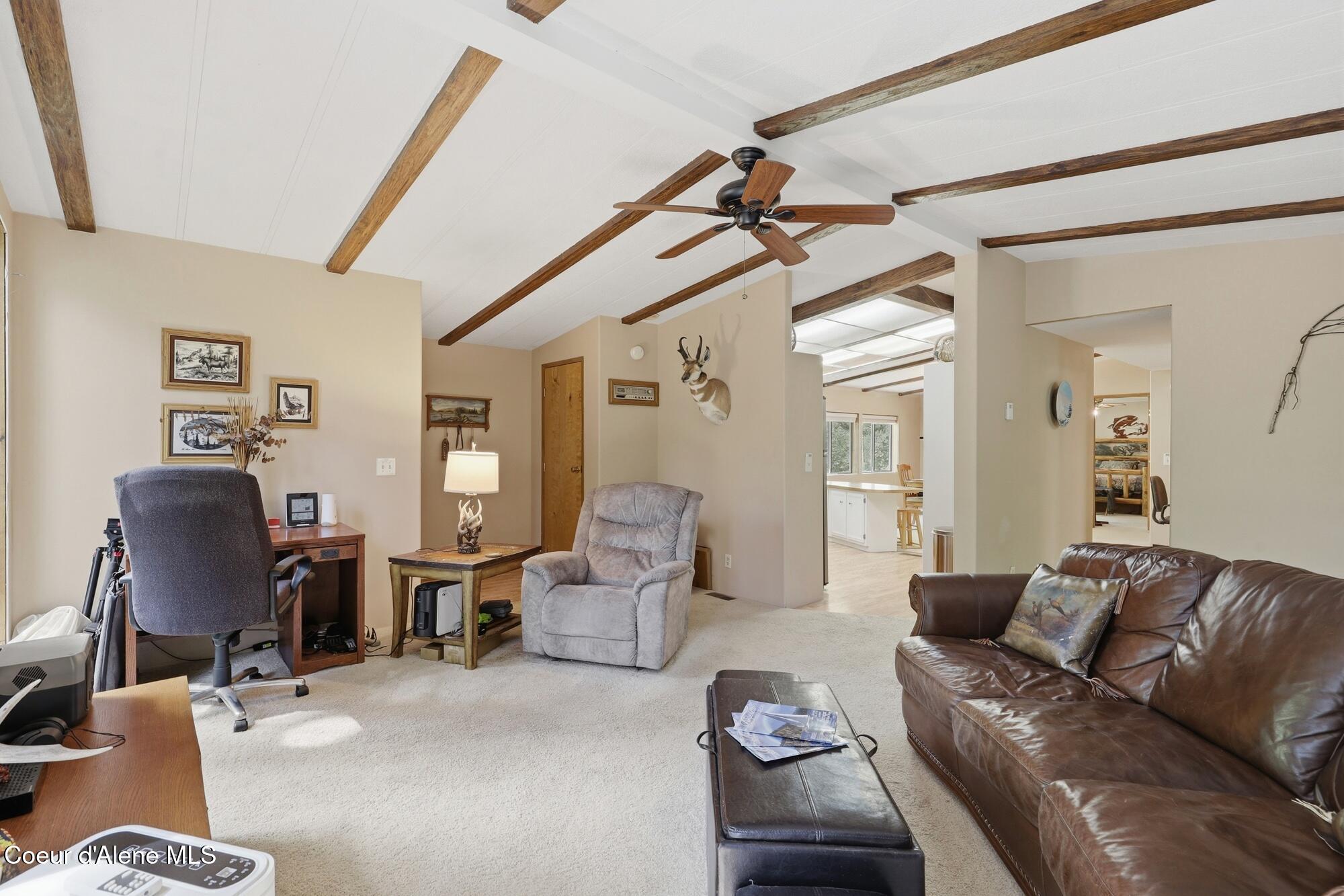 13118 Hellroaring Road Athol, ID 83801 - Photo 7 of 46 Living room