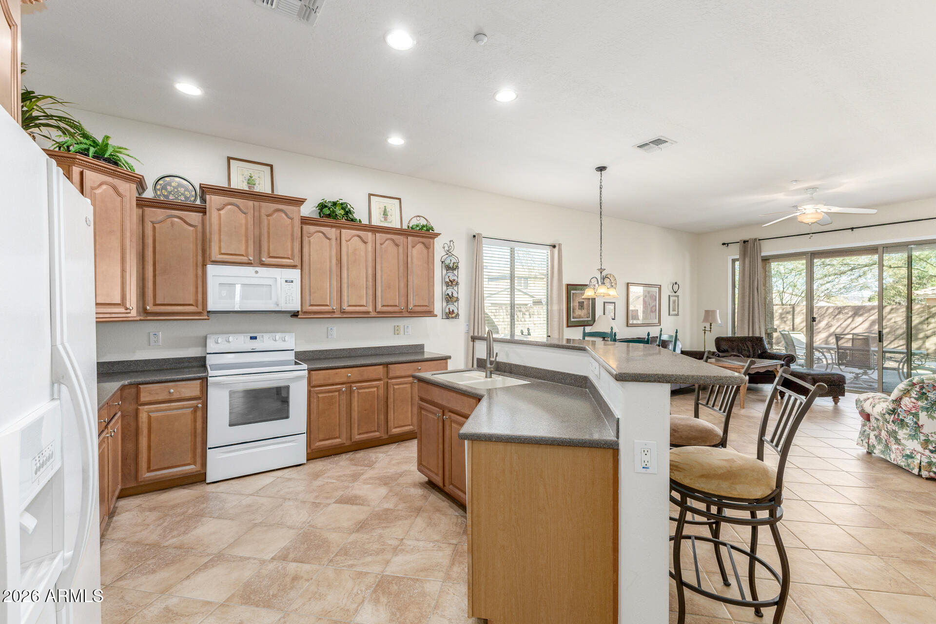 12731 West Eagle Ridge Lane Peoria, AZ 85383 - Photo 3 of 87 9 Eagle Ridge
