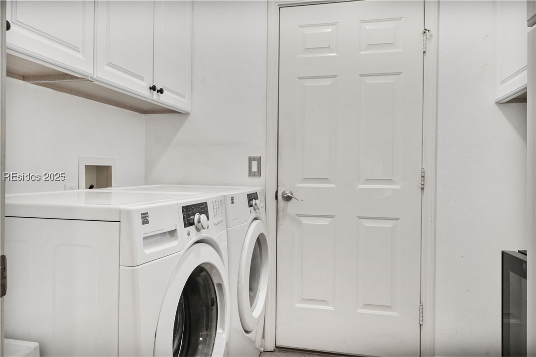 22 Sundome Court Bluffton, SC 29909 - Photo 24 of 30 Laundry room with cabinets