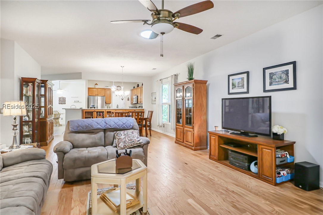22 Sundome Court Bluffton, SC 29909 - Photo 5 of 30 Engineered Hardwood floors