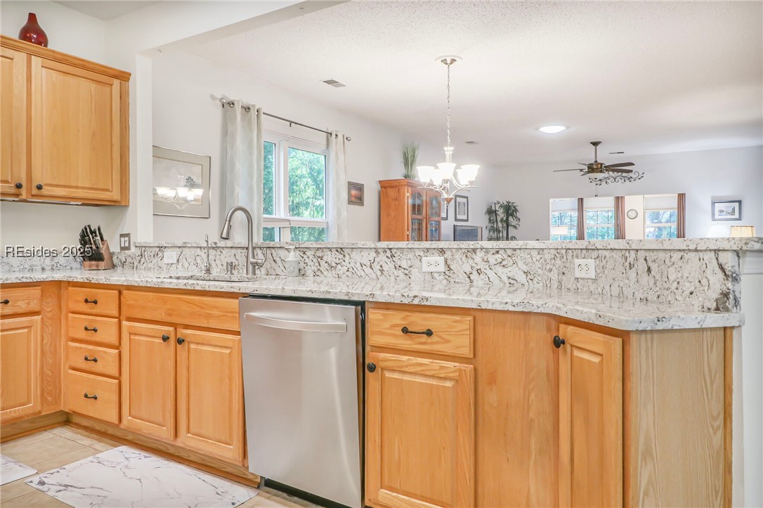 22 Sundome Court Bluffton, SC 29909 - Photo 7 of 30 Granite counters