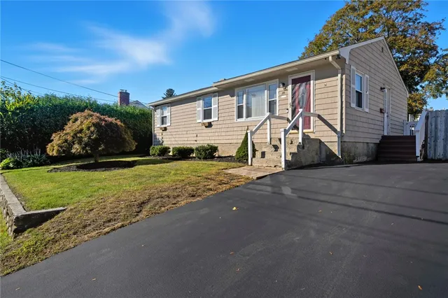 $449,900 | 29 Dix Avenue, Johnston, RI 02919