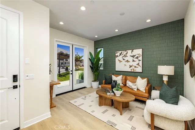 $717,990 | 1322 Cantada Court, El Cajon, CA 92019