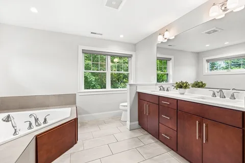 $2,399,000 | 49 Sheridan Circle, Winchester, MA 01890