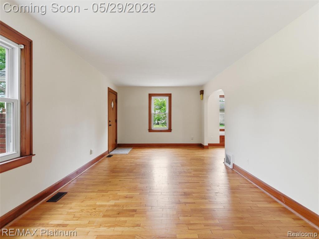 6335 Silver Lake Road Linden, MI 48451 - Photo 7 of 61