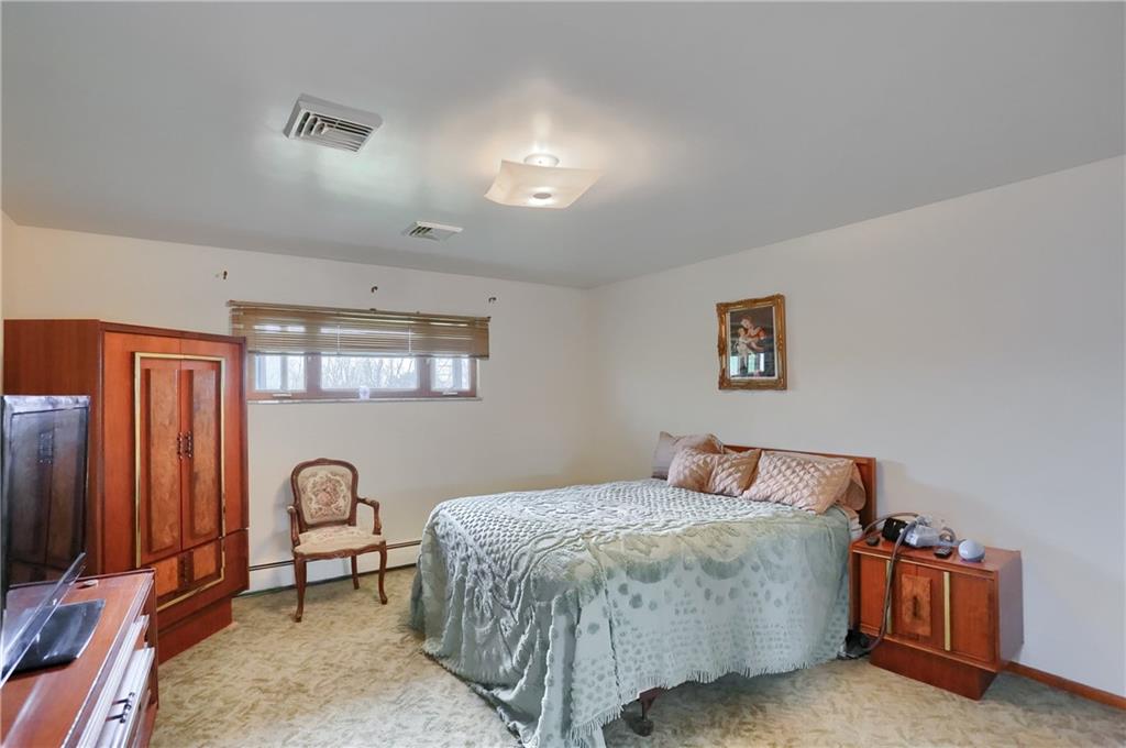 3092 Brodhead Road Aliquippa, PA 15001 - Photo 12 of 46