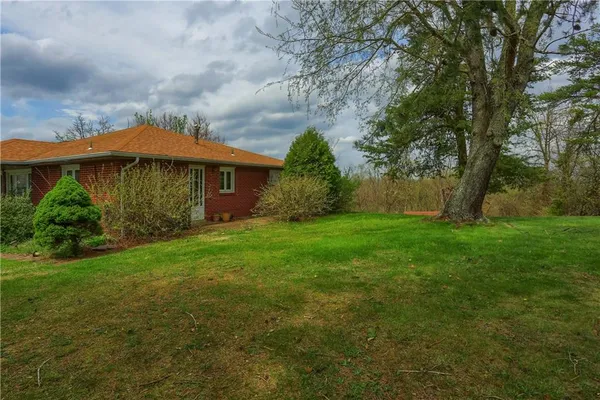 $525,000 | 3092 Brodhead Road, Aliquippa, PA 15001