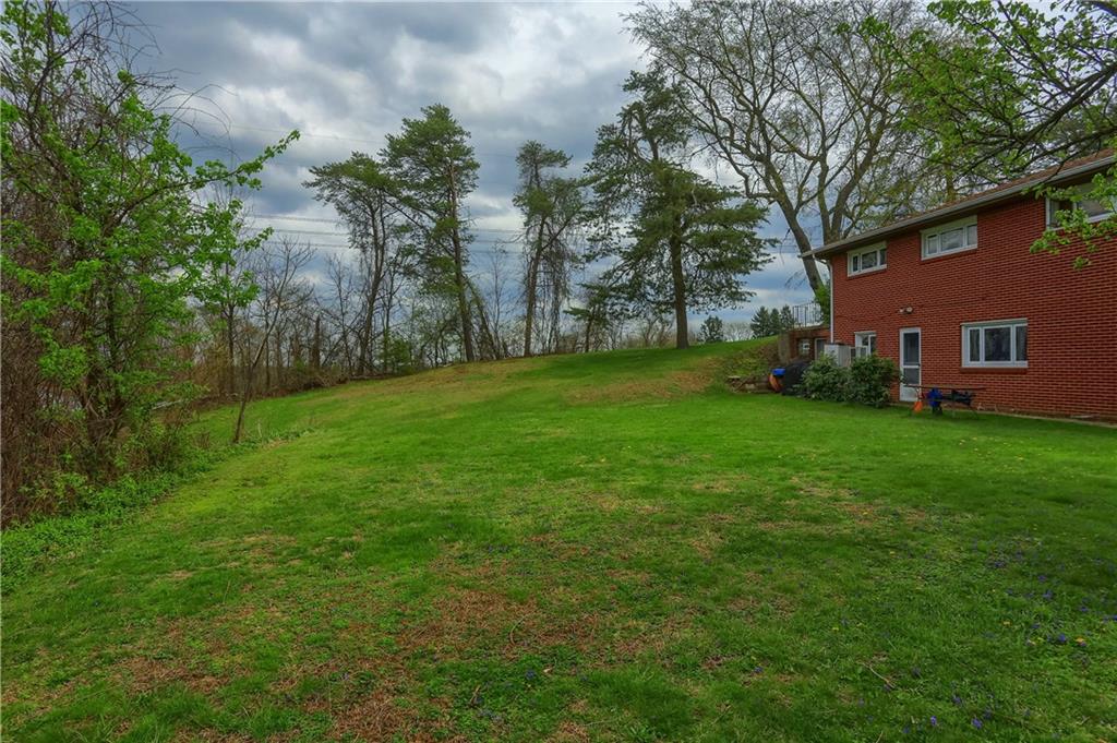 3092 Brodhead Road Aliquippa, PA 15001 - Photo 33 of 46