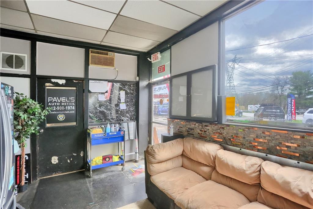 3092 Brodhead Road Aliquippa, PA 15001 - Photo 39 of 46