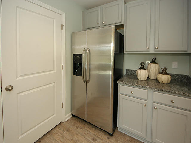 132 Bright Meadow Road Summerville, SC 29483 - Photo 10 of 43 20190912121502628535000000-o