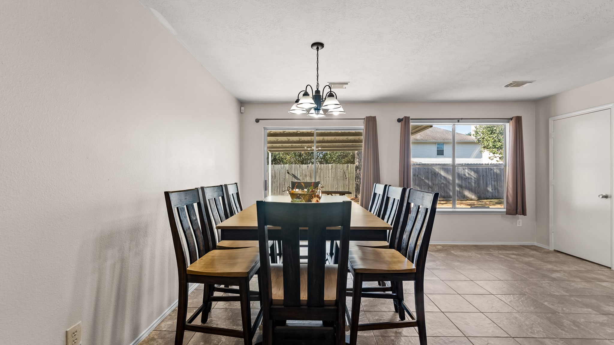 1210 Hannover Boulevard Rosenberg, TX 77471 - Photo 2 of 25