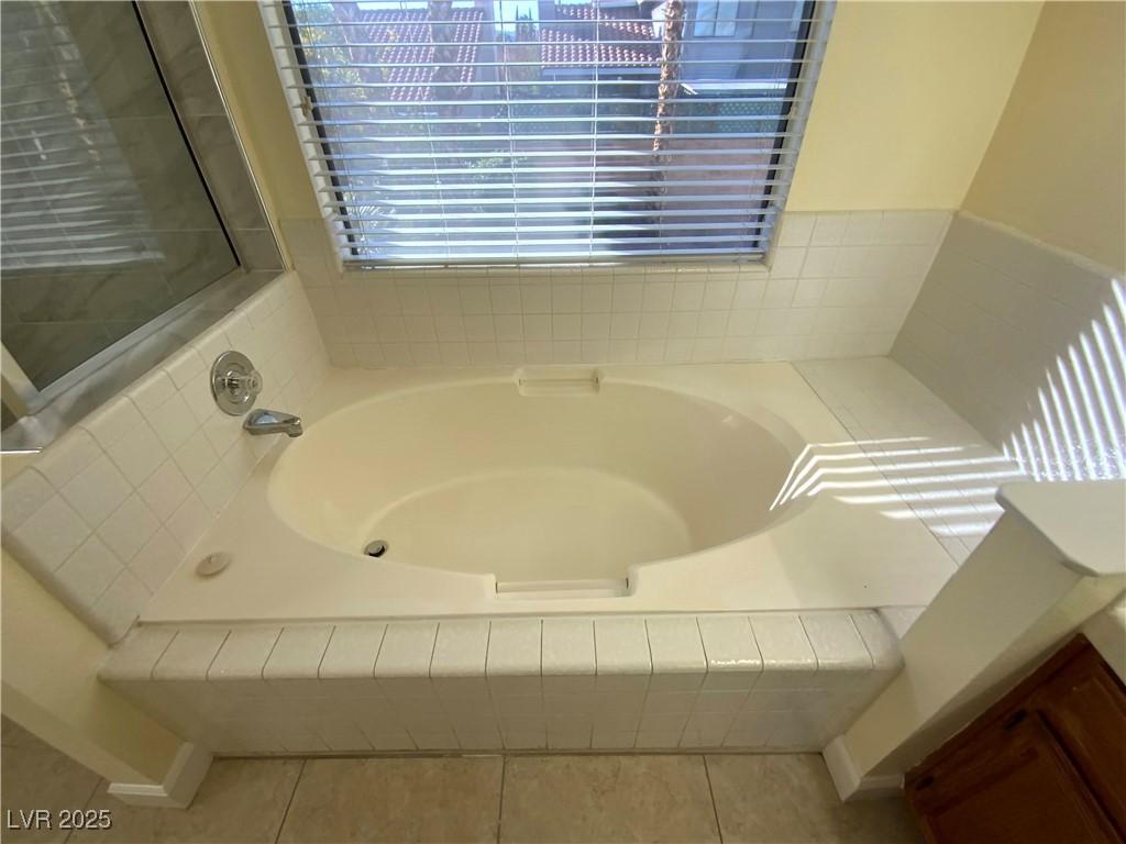 3113 Port Side Drive Las Vegas, NV 89117 - Photo 18 of 22