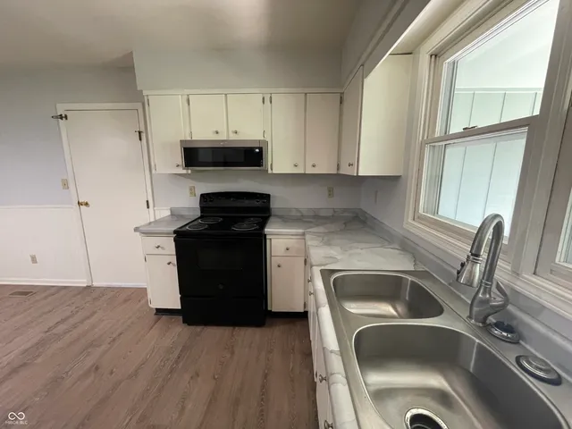 $1,850 | 1224 Richfield Lane, Avon, IN 46123