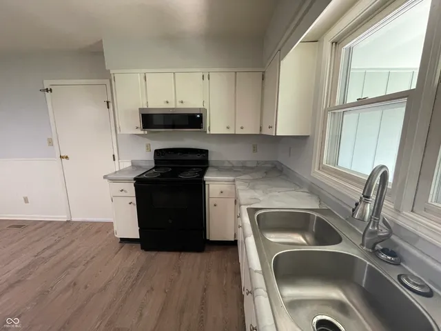 $1,850 | 1224 Richfield Lane, Avon, IN 46123