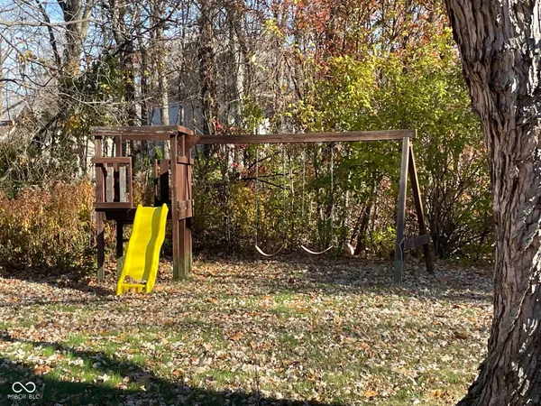 $1,800 | 1224 Richfield Lane, Avon, IN 46123