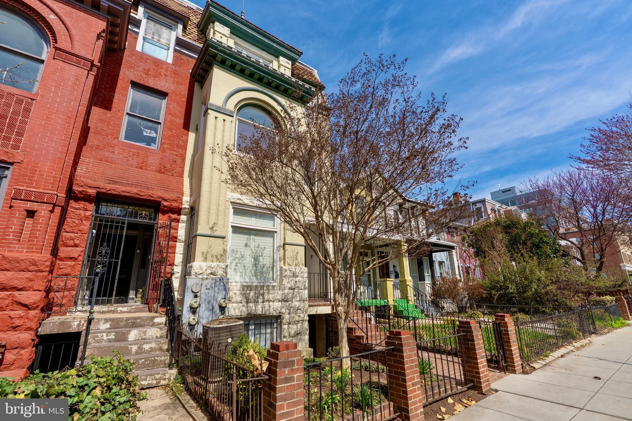 1433 S Street Northwest, Unit 2 Washington, DC 20009 - Photo 44 of 44 a front view of a building with street view
