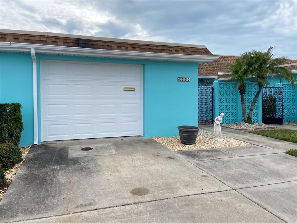 350 Boca Ciega Point Boulevard St. Petersburg, FL 33708 - Photo 24 of 25 a view of entrance front of house