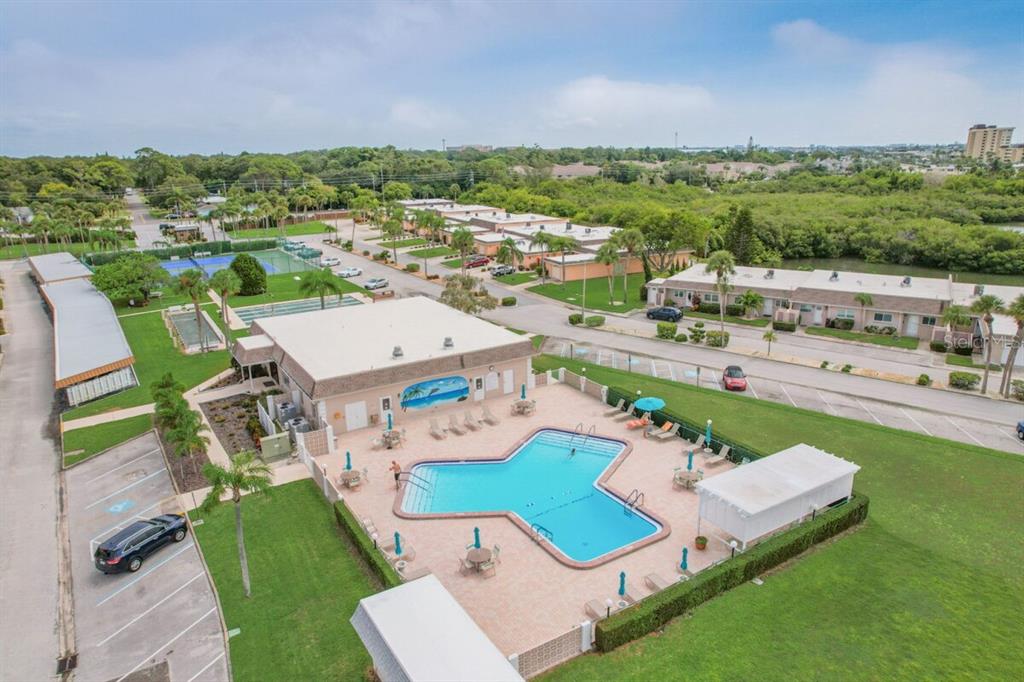 350 Boca Ciega Point Boulevard St. Petersburg, FL 33708 - Photo 29 of 32