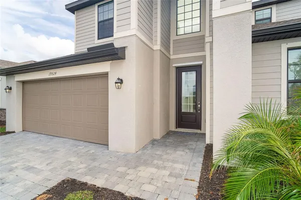 $540,000 | 19524 Fishhawk Trail, Venice, FL 34293
