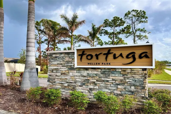 $540,000 | 19524 Fishhawk Trail, Venice, FL 34293