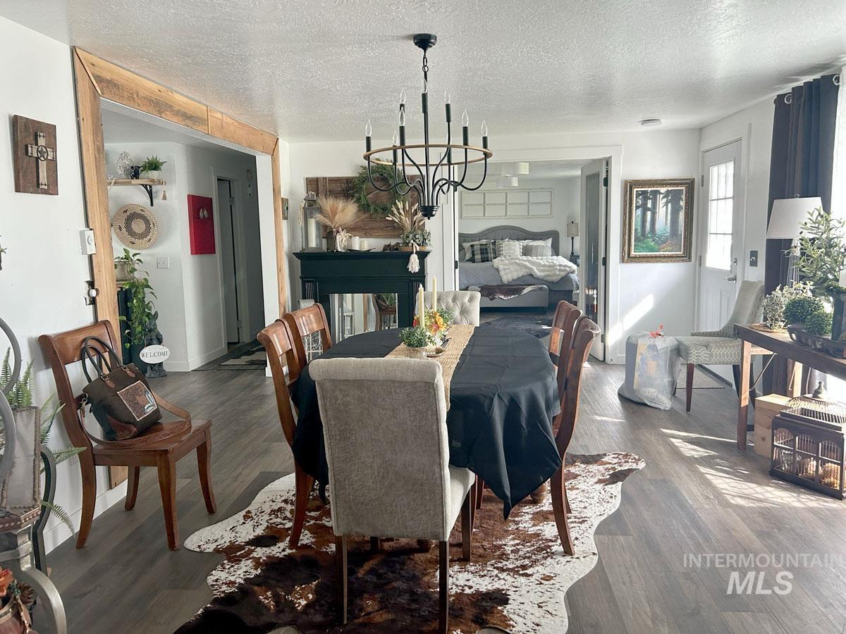 525 South Star Road Star, ID 83669 - Photo 2 of 10