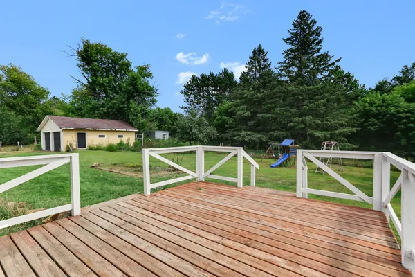 $270,000 | 5048 450th Street, Harris, MN 55032