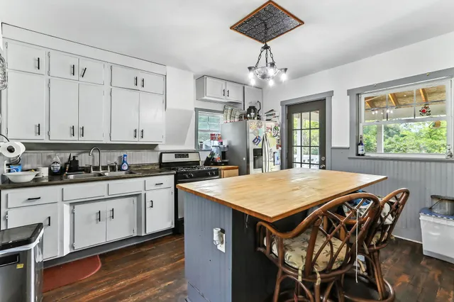 $275,000 | 5048 450th Street, Harris, MN 55032