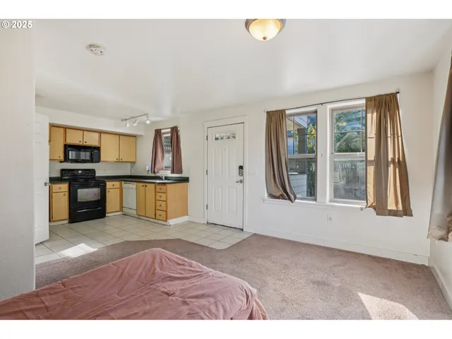 $139,000 | 737 Northeast 99th Avenue, Unit 15, Portland, OR 97220