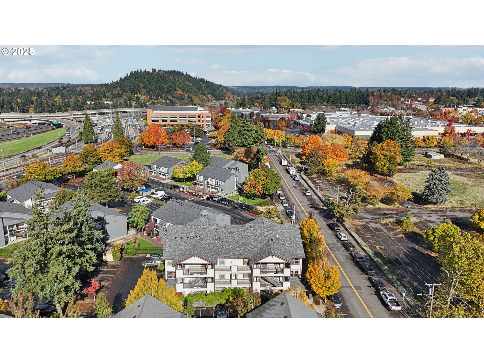 737 Northeast 99th Avenue, Unit 15 Portland, OR 97220 - Photo 22 of 29