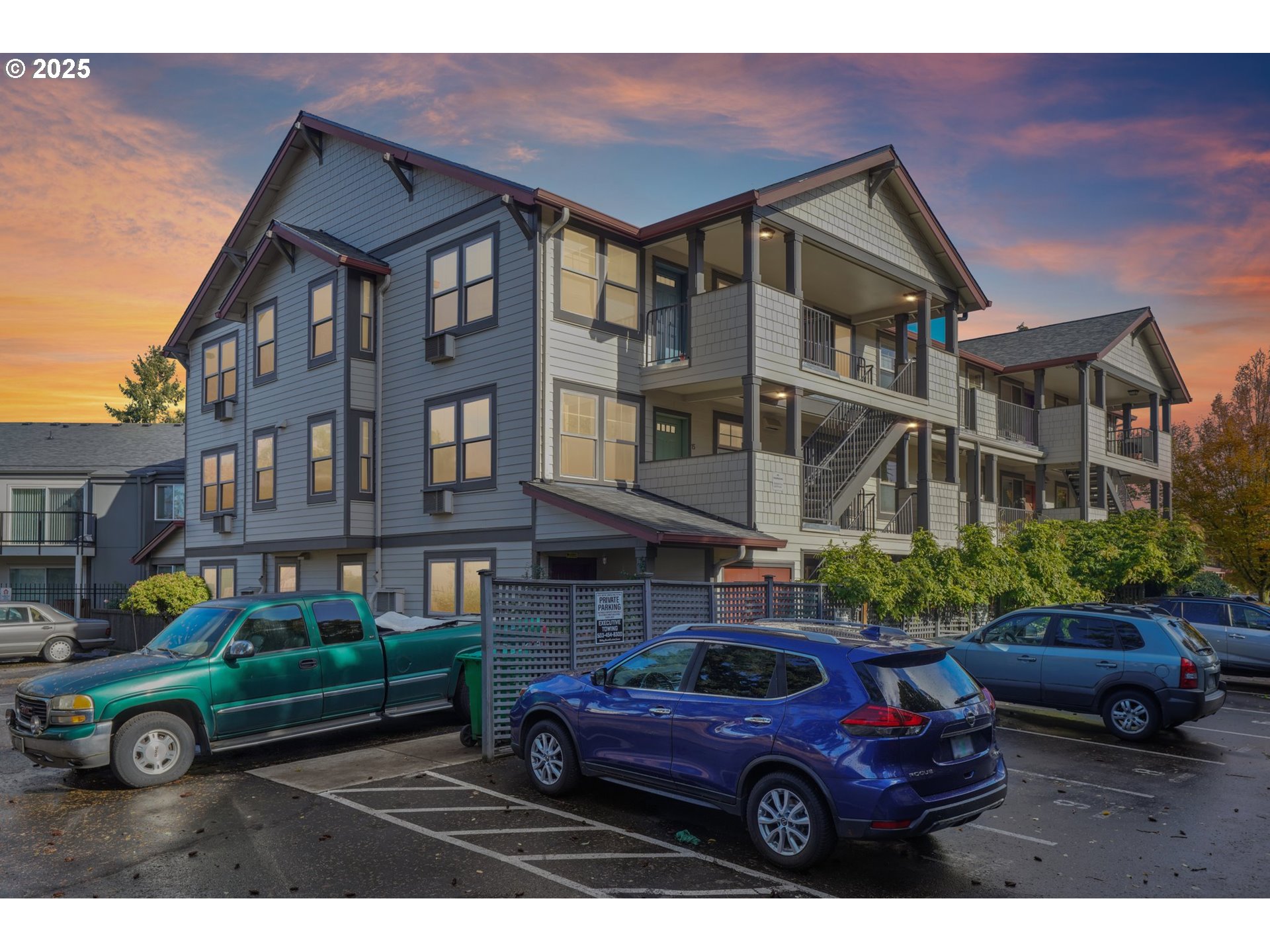 737 Northeast 99th Avenue, Unit 15 Portland, OR 97220 - Photo 3 of 29