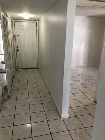 $2,300 | 10090 Northwest 80th Court, Unit 1321, Hialeah Gardens, FL 33016