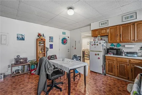 $850,000 | 437 South Aiken Avenue, Pittsburgh, PA 15232