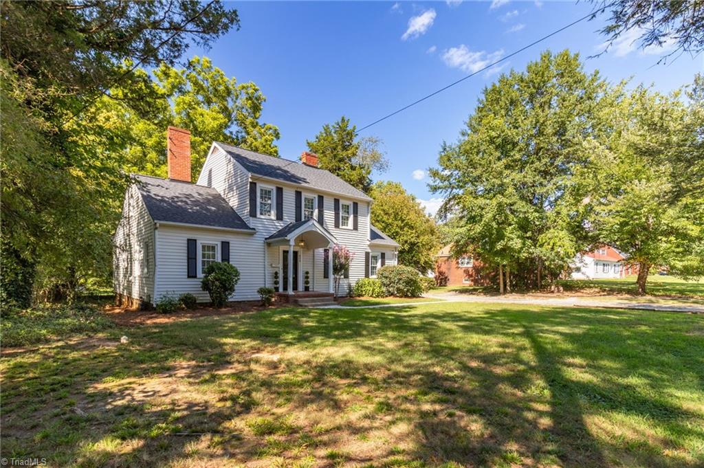 625 Polo Road Winston-Salem, NC 27106 - Photo 3 of 32 Gallery Image 3