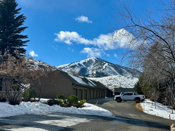 $750,000 | 1538 Snow Creek Condo Drive, Sun Valley, ID 83353