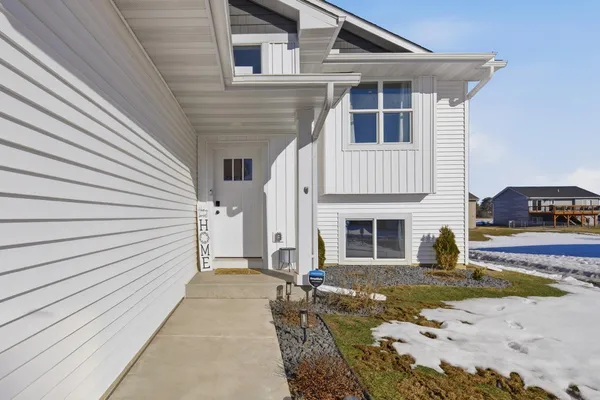 $385,000 | 1064 Sharptail Run, New Richmond, WI 54017