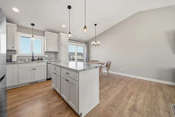 $385,000 | 1064 Sharptail Run, New Richmond, WI 54017