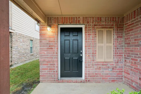 $299,900 | 9120 Sun Haven Way, Fort Worth, TX 76244