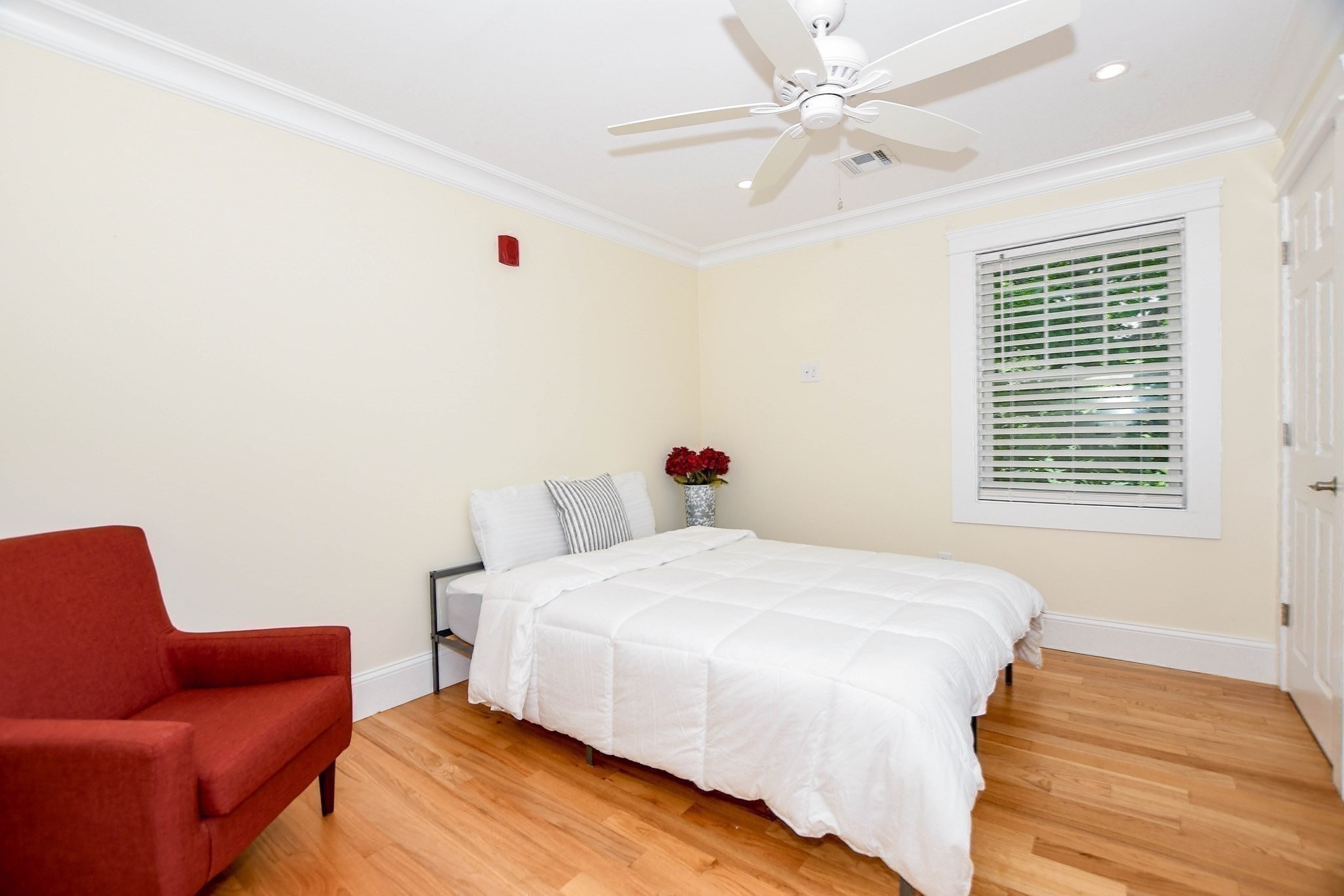 324 Front Street, Unit 4 Marion, MA 02738 - Photo 21 of 42 Gallery Image 21